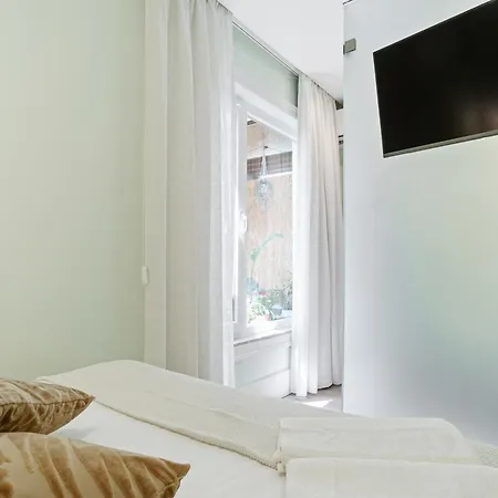 Charming From Xix Century リスボン